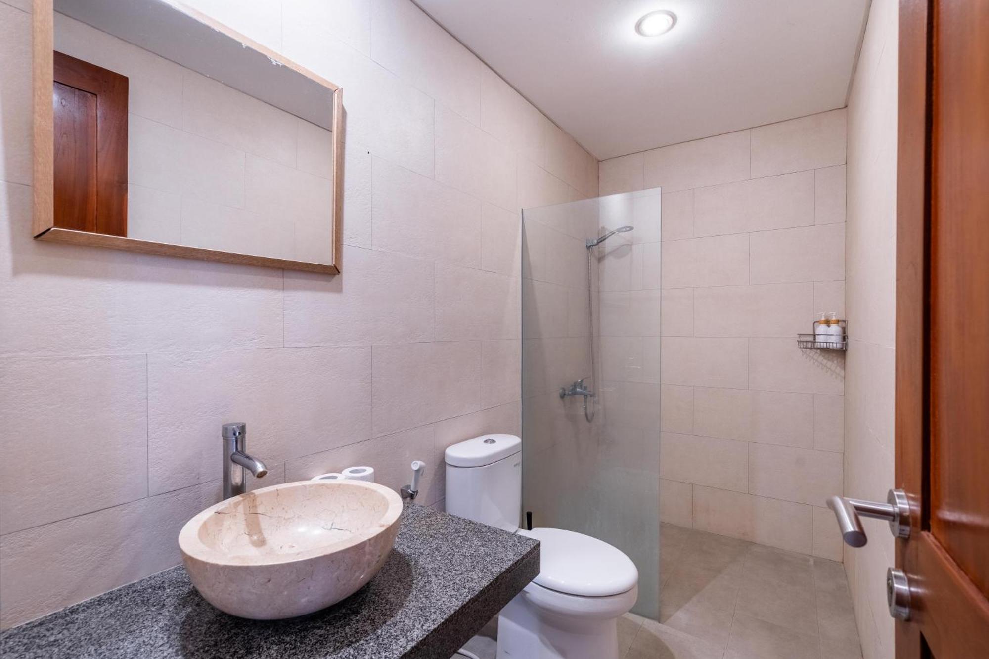 Villa 4-bedroom Pool Near Center Seminyak (Bali)