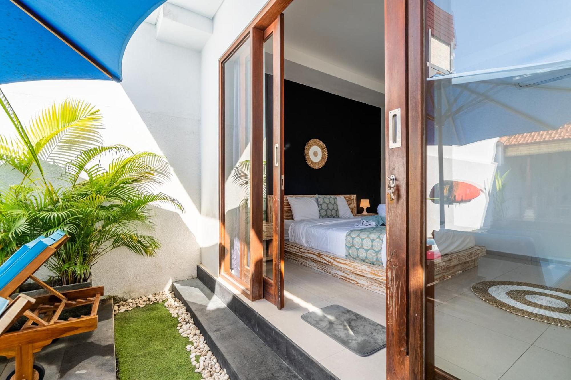 Villa 4-bedroom Pool Near Center Seminyak (Bali)